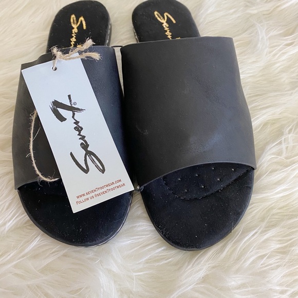 BNWT SEVEN7 MALIBU SANDAL color BLACK, SIZ… - Picture 7 of 7